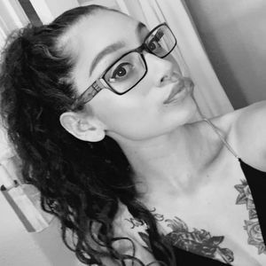 Meet your Posher, Jenny